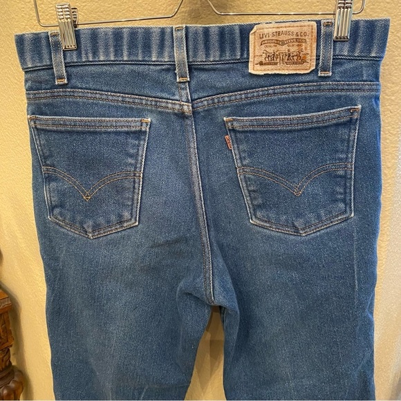 Vintage LEVI’S Blue Cropped Orange Tab Jeans Size 34 - Picture 2 of 11